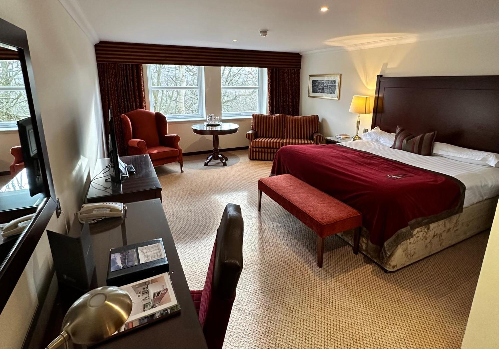 Macdonald Norwood Hall Hotel Абердин Номер фото